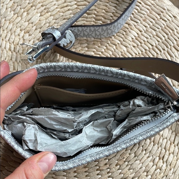 Michael Kors Gray & Silver Belt Bag - Picture 3 of 6